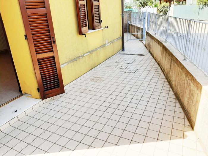 Vendita San costanzo - Mq. 70 Bagni.1 Locali.3 - euro 95000