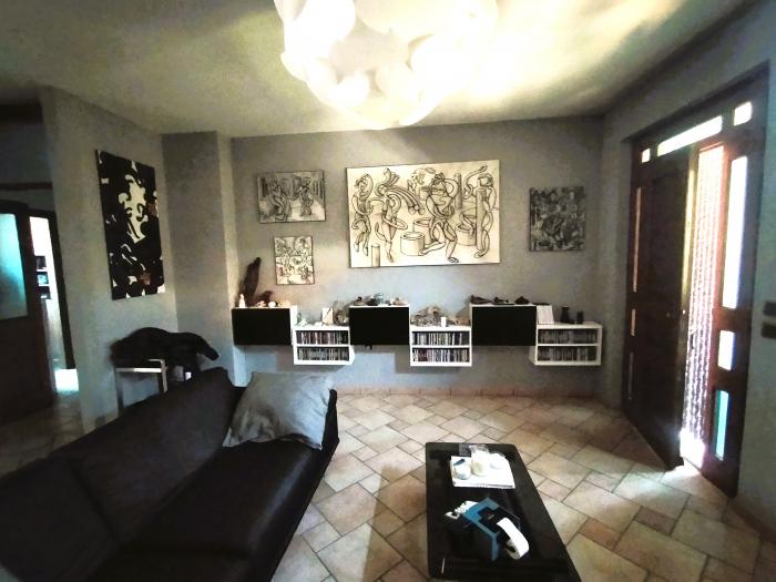 Vendita Trecastelli - Mq. 100 Bagni.1 Locali.4 - euro 130000