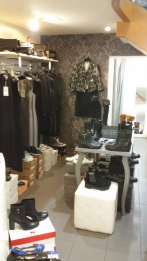 attivita' / licenza commerciale scarpe ed accessori moda