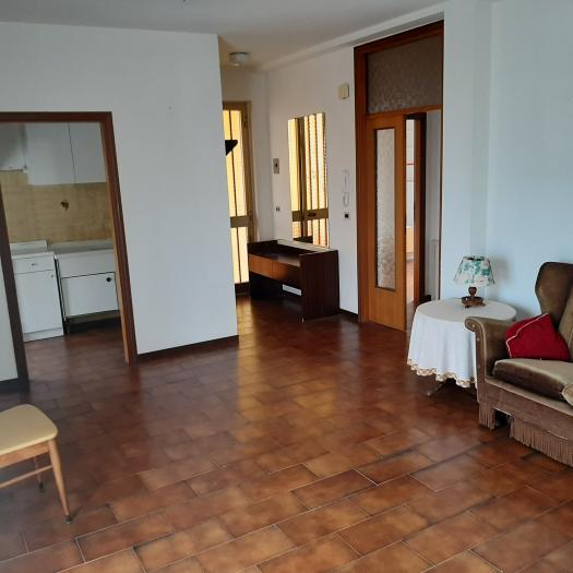 Vendita Mondolfo - Mq. 85 Bagni.1 Locali.4 - euro 135000