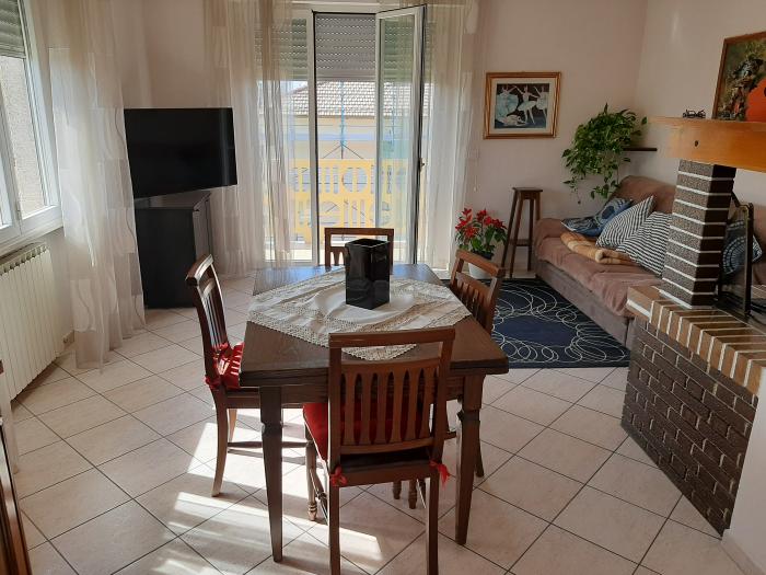 Vendita Mondolfo - Mq. 100 Bagni.1 Locali.4 - euro 185000