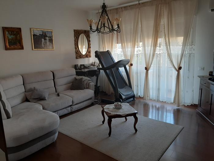 Vendita Mondolfo - Mq. 110 Bagni.1 Locali.5 - euro 140000