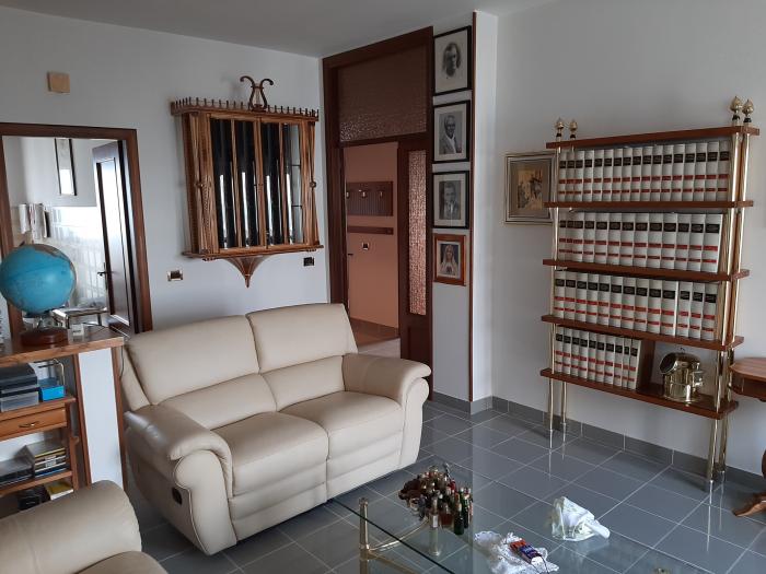 Vendita Mondolfo - Mq. 90 Bagni.2 Locali.5 - euro 160000