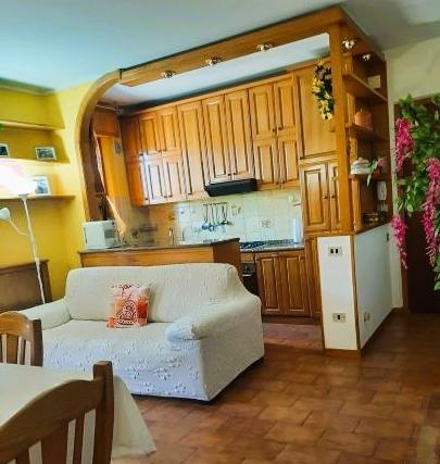 Vendita Mondolfo - Mq. 100 Bagni.1 Locali.4 - euro 170000