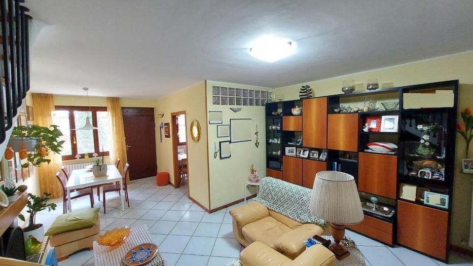 Vendita Senigallia  - Mq. 145 Bagni.2 Locali.6 - euro 380000