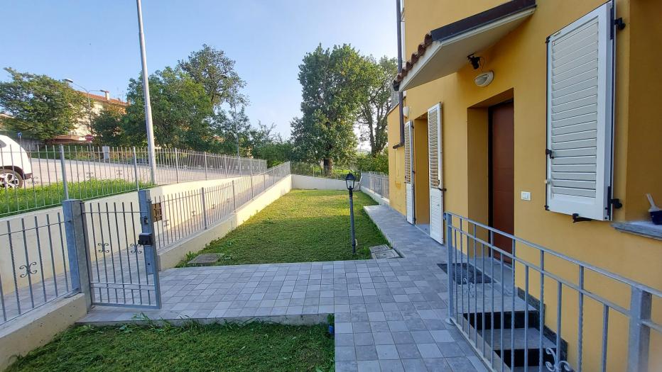 Vendita Ostra  - Mq. 68 Bagni.2 Locali.4 - euro 180000