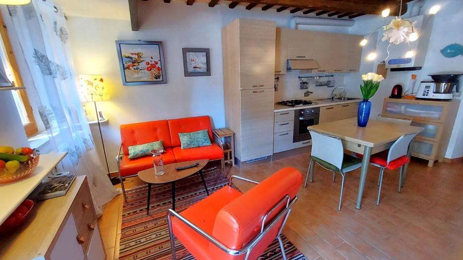 Vendita Morro d'alba  - Mq. 65 Bagni.1 Locali.3 - euro 85000