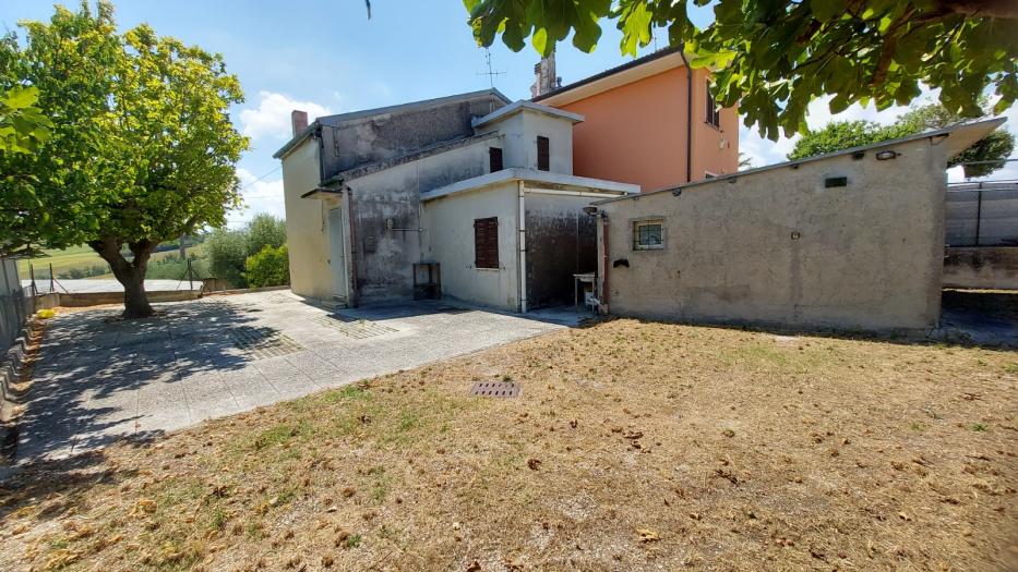 Vendita Senigallia  - Mq. 160 Bagni.2 Locali.0 - euro 130000