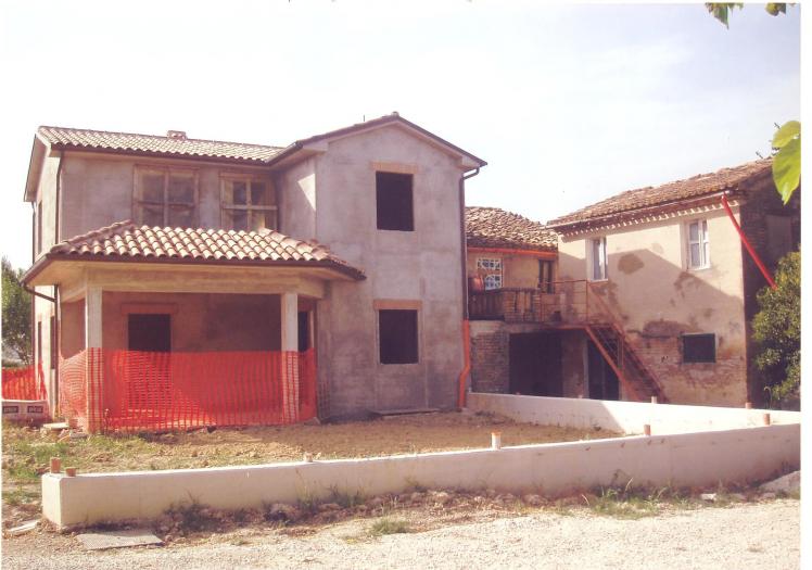 villa / abitazione affiancata
