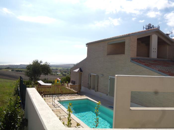 villa / abitazione a schiera