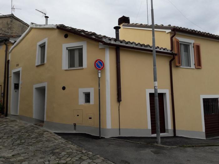 villa / abitazione affiancata