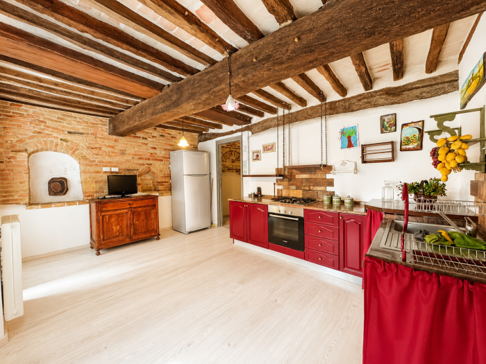 Vendita Ostra  - Mq. 188 Bagni.3 Locali.6 - euro 170000