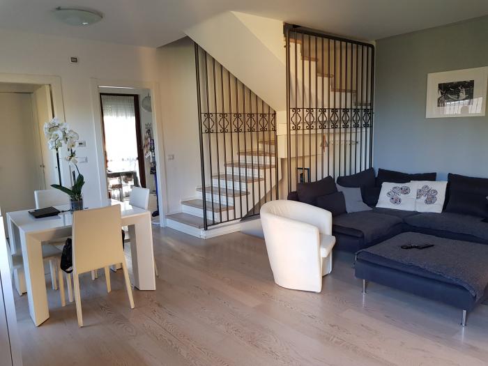 Appartamento 5 locali in Vendita - Senigallia | euro 280000 Appartamento 5 locali in Vendita - Senigallia | euro 280000
