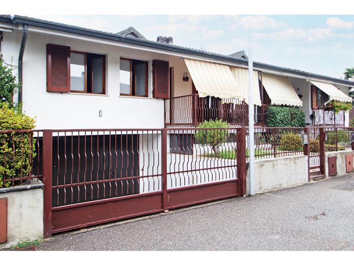 villa /abitazione a schiera