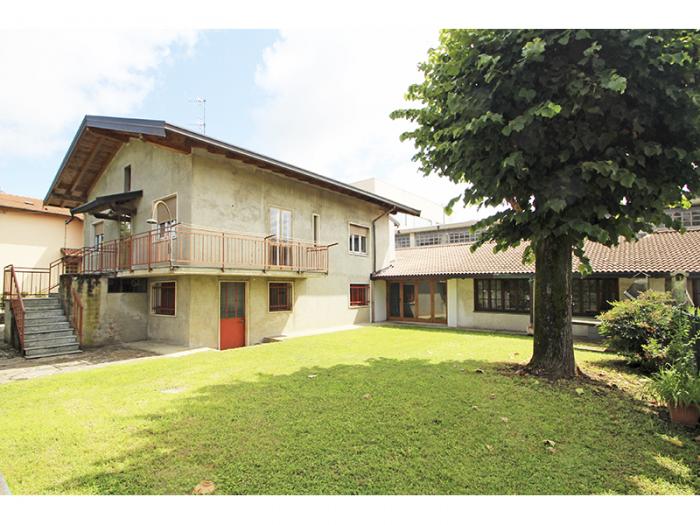 villa /abitazione singola